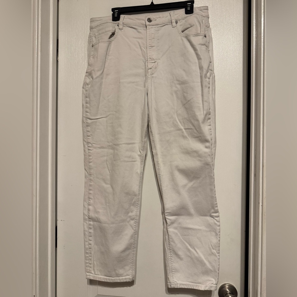 American Eagle Outfitters Cream Denim Jeans